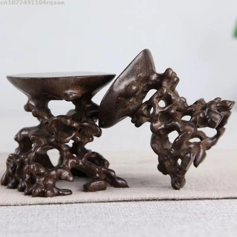 support bois sculpté théière tasse figurine bébé bol décor maison artisanal rustique