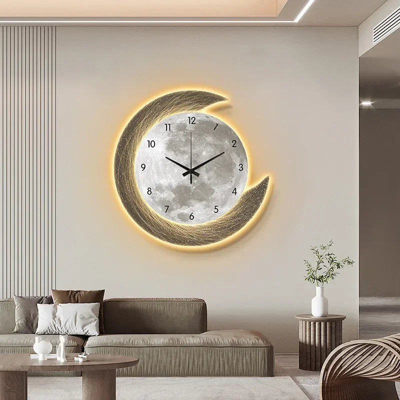 Horloge murale LED dans un salon moderne