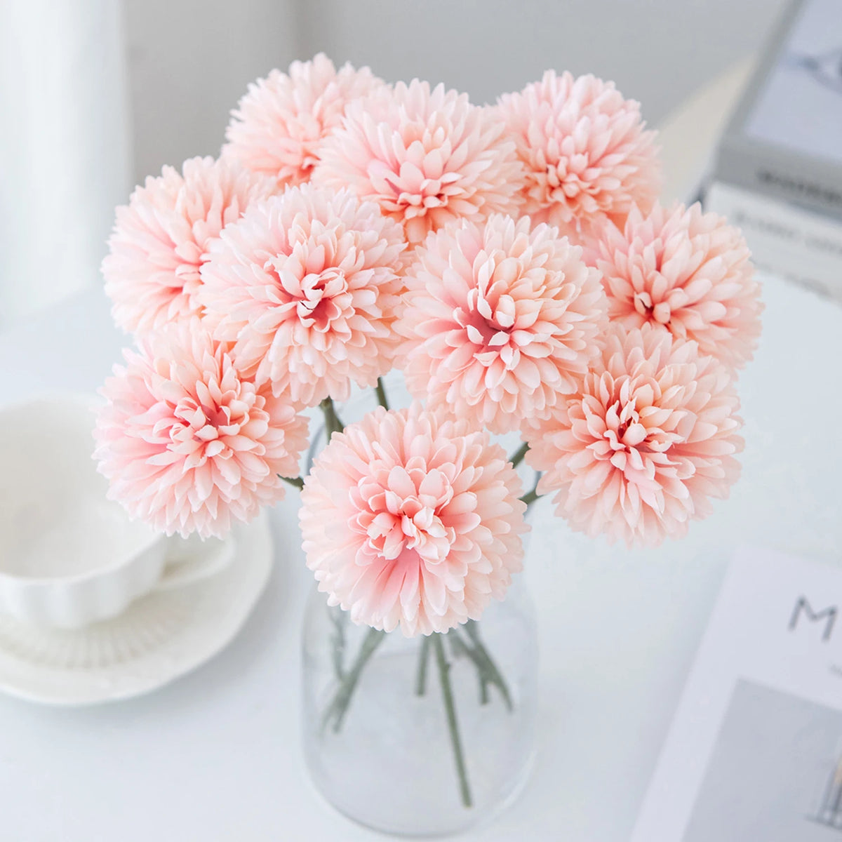 fleurs artificielles soie hortensia pompons mariage anniversaire décoration intérieure tringles bouquet moderne blanc roseclair
