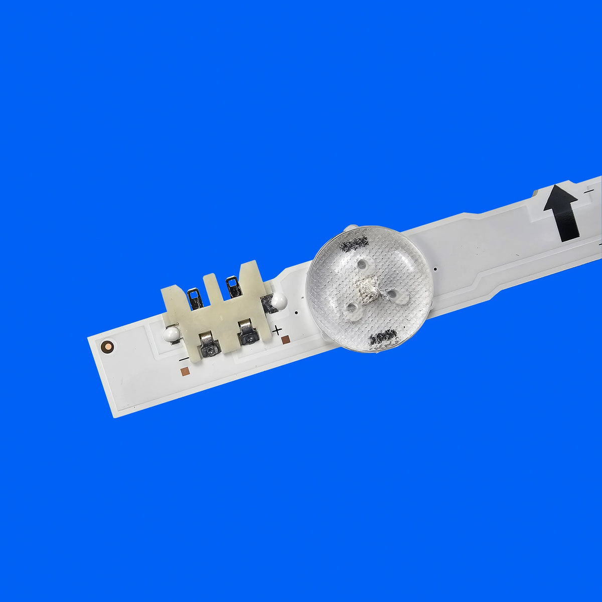 barre lumineuse led blanc moderne interrupteur connecteur eléctrique symbol +/