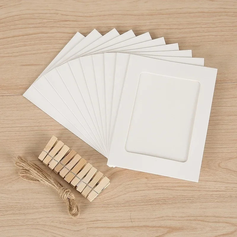 cadres photo carton corde linge pinces linge bois marron clair blanc noir rustic