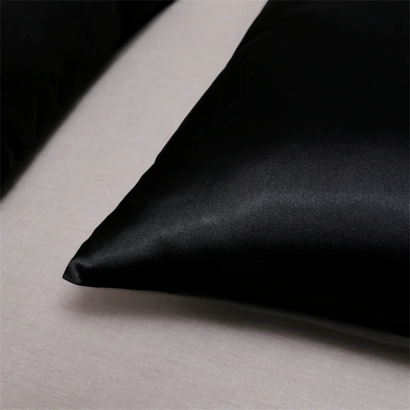 taies oreiller satin soie bleu marine rose noir contemporain opaques adhésives bébé maternité 51x76cm