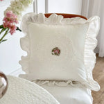 housse coussin brodé motif floral vintage blanc polyester coton lit 45x45 30x50 fixations