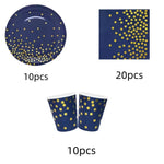 vaisselle jetable moderne assiettes bleu marine fourchette cuillère nappe dorée points festif