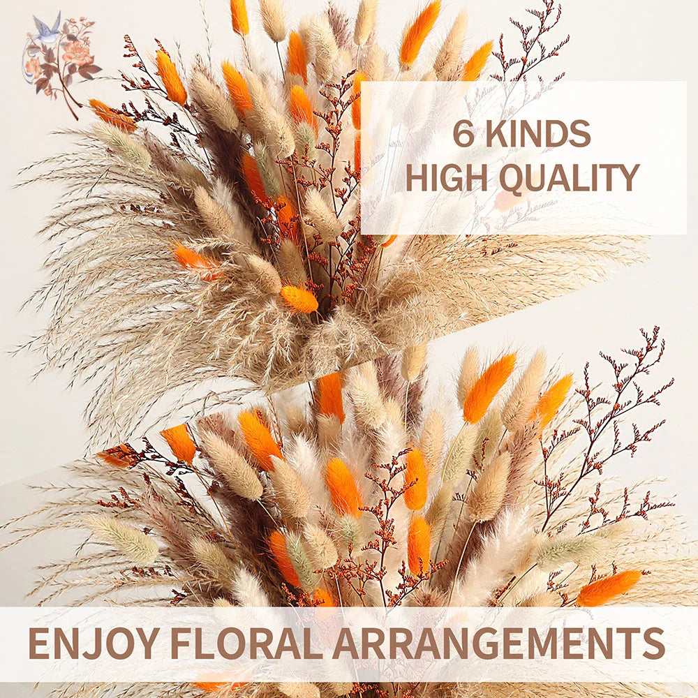 bouquet fleurs séchées boho beige orange brunes plumes feuilles naturel vase blanc plateau bois