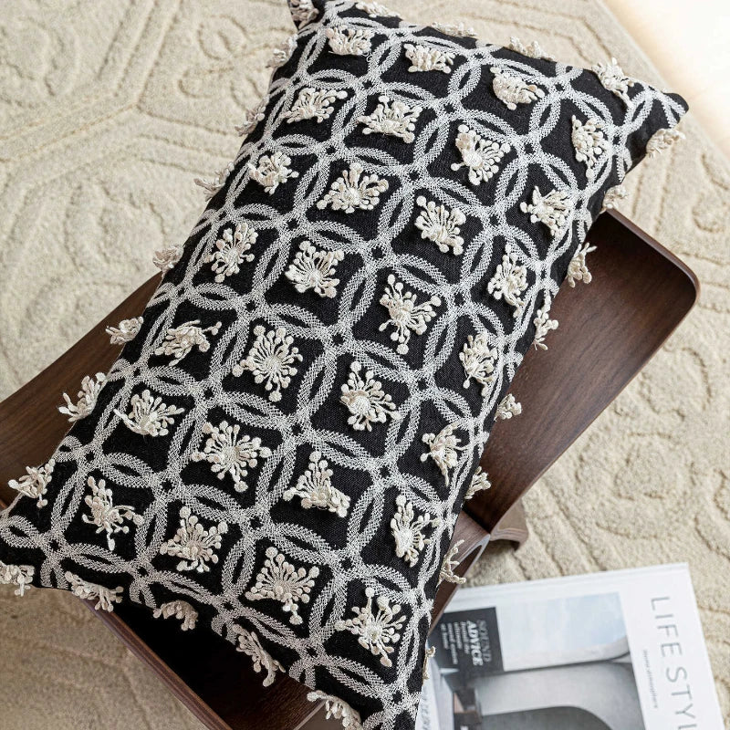 coussin noir blanc brodé géométrique moderne fixé 45x45cm décoration
