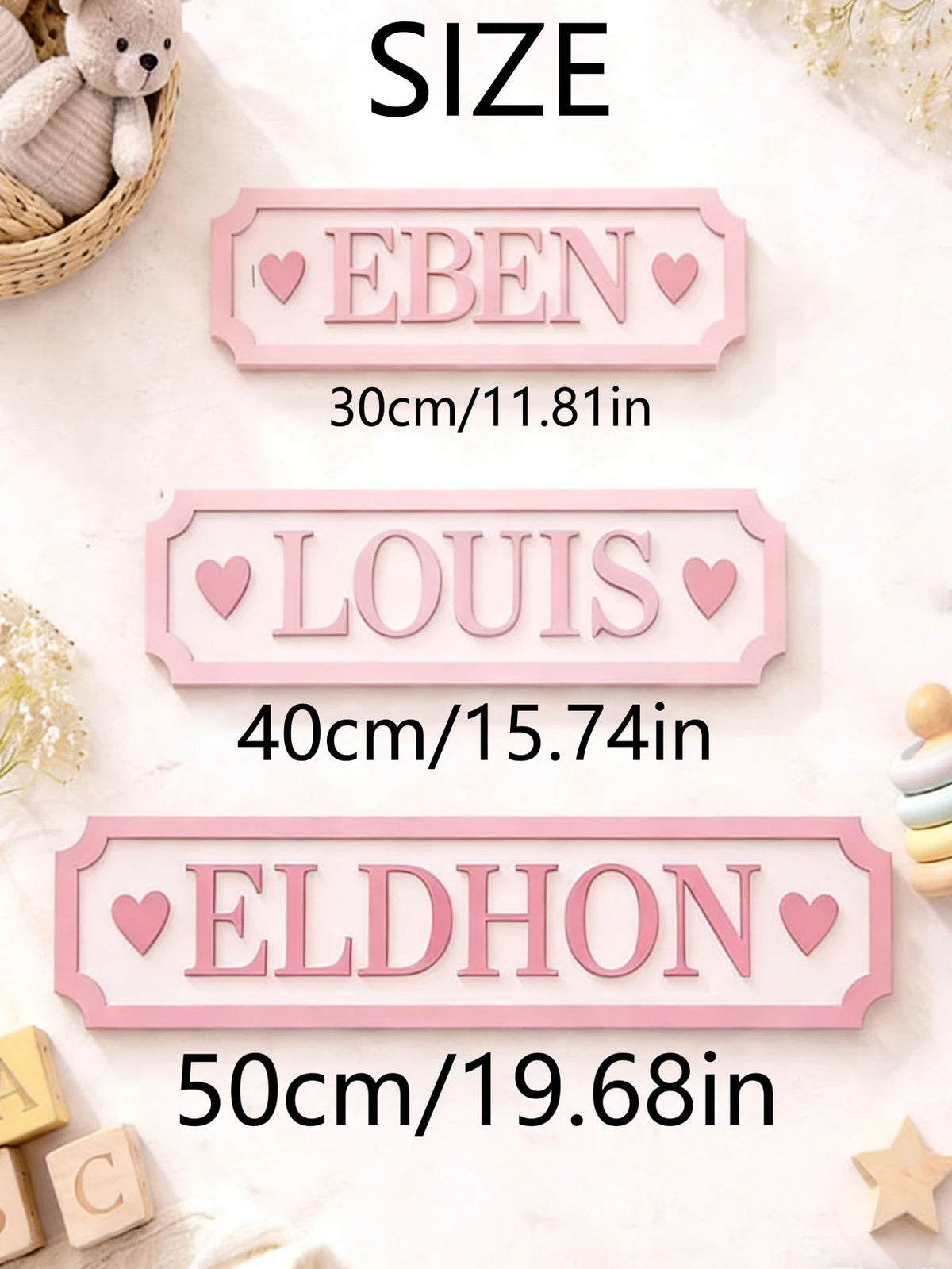 plaque nom personnalisable bois lettre relief bordure coeurs chaîne rose clair 30cm 40cm 50cm