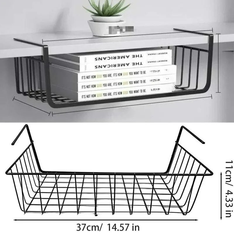 panier suspendu maille métallique argenté noir blanc clips rangement moderne cuisine salon