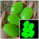 pierres décoratives luminescentes modernes multicolores vert bleu jaune opaques jardin