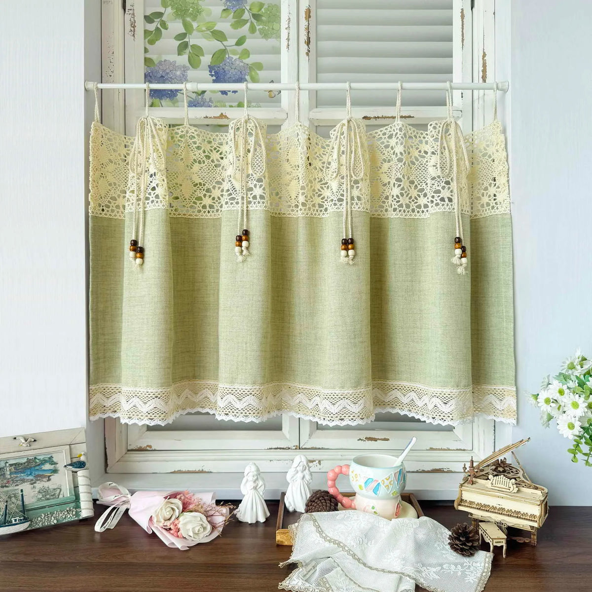 rideau vert olive tissu texturé rustique semi transparent fenêtre chambre pastorale