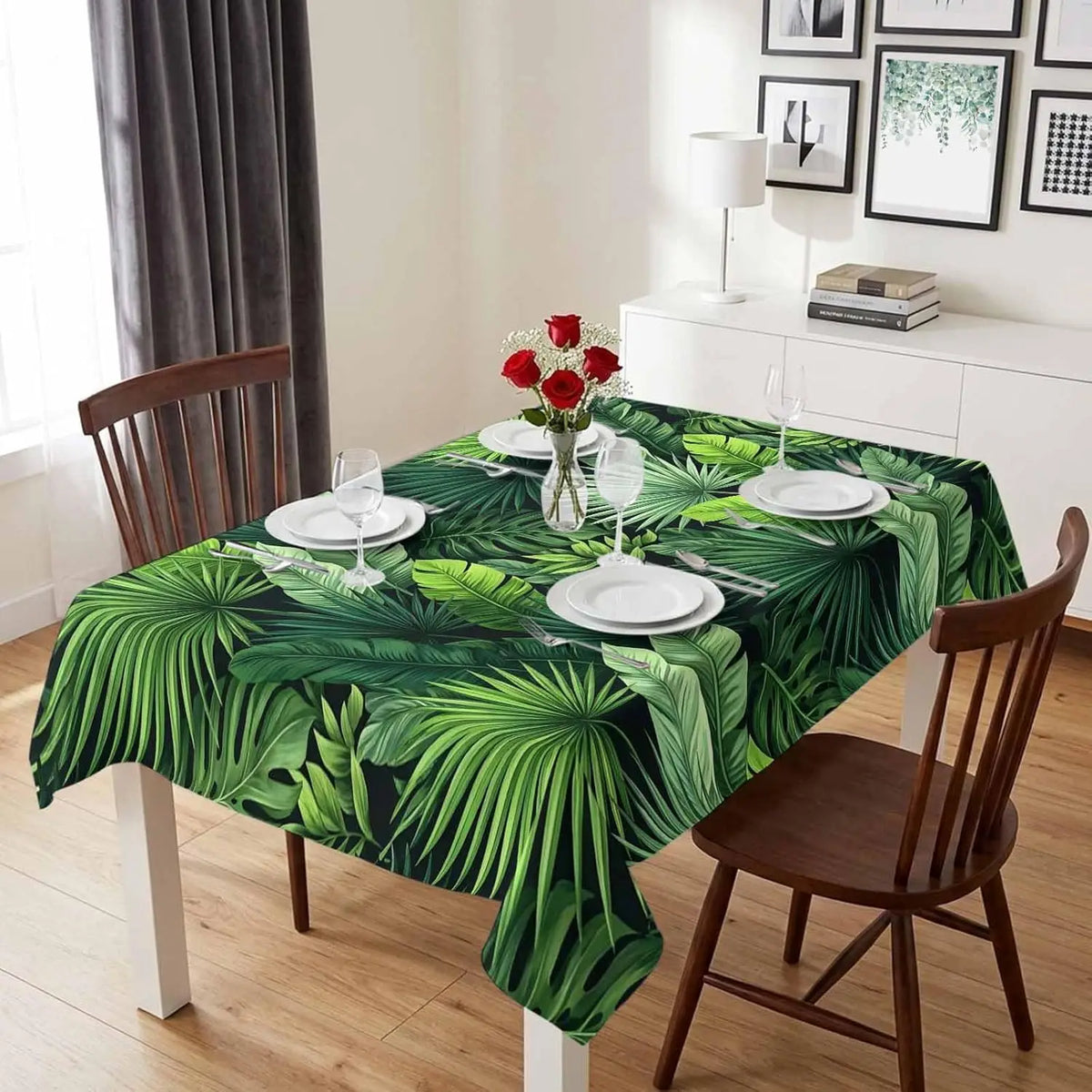 nappe verte feuilles tropicales moderne mariage extérieur décoration table restaurant fête