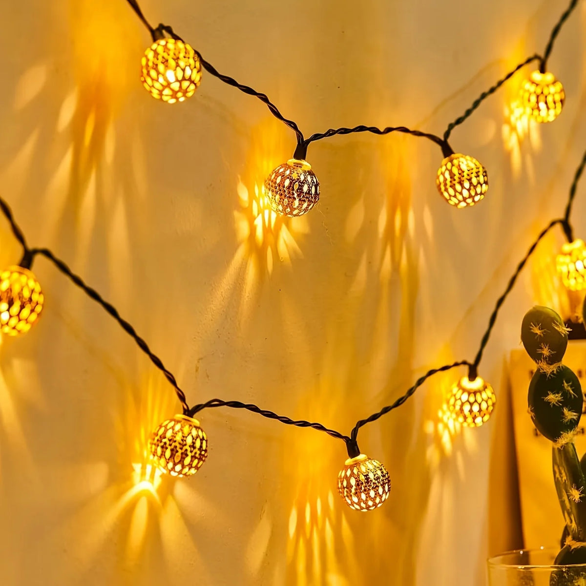 guirlande lumineuse solaire 30 led multicolore géométriques clips moderneextérieur festive jardin
