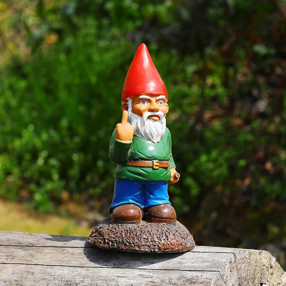 ornement gnome résine rouge vert bleu classique deco jardinextérieur statuenaine textureopacitéCHAUFFEURREMPLACER
