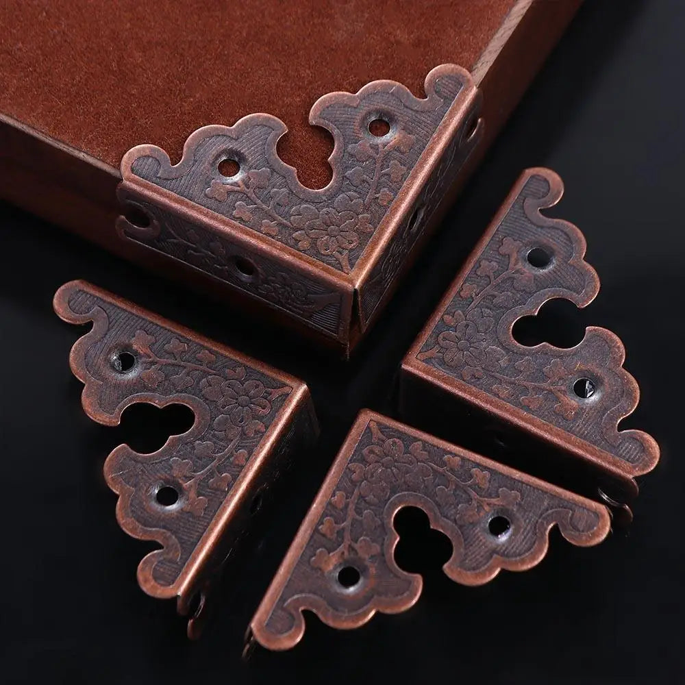 protections angle decoratives bois vintage floral gravures dentelles bronze argentedoré echangement meuble