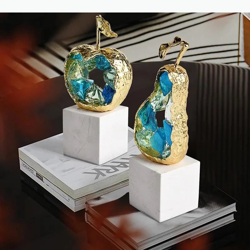 sculpture moderne or fruit marbre transparent poire pomme décoration intérieure contemporain