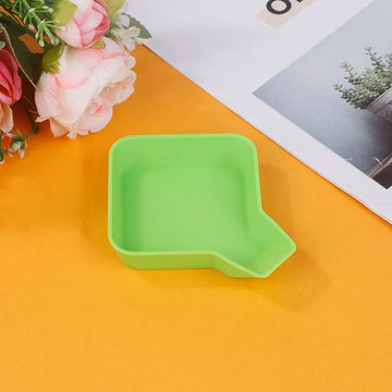 organisateur rangement boîtes carrées orange vert bleu rose jaune moderne minimaliste jeux société accessoires