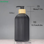 flacons savon liquide noir blanc moderne pompe bois rechargeables 500ml