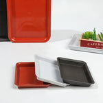 assiettes modernes plastique opaques rouge blanc noir sauciers anti débordement intérieur extérieur 18cm 35cm