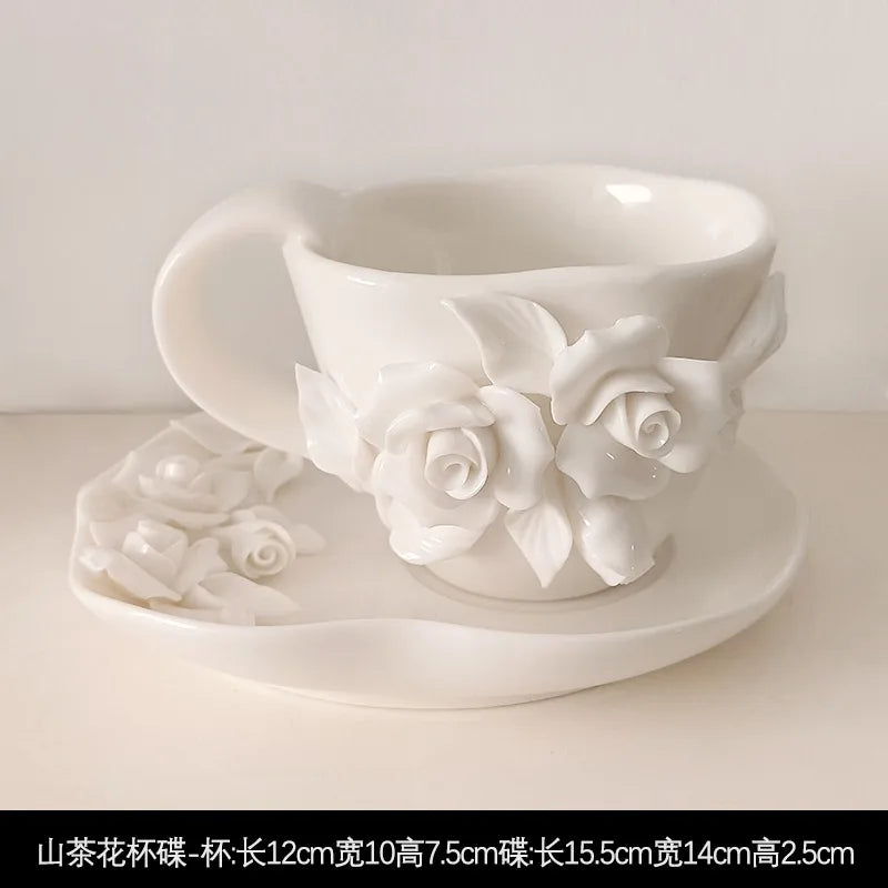 vase decoratif blanc roses relief porcelaine classique tasse bol plat boite rond coeur carreeDecoration