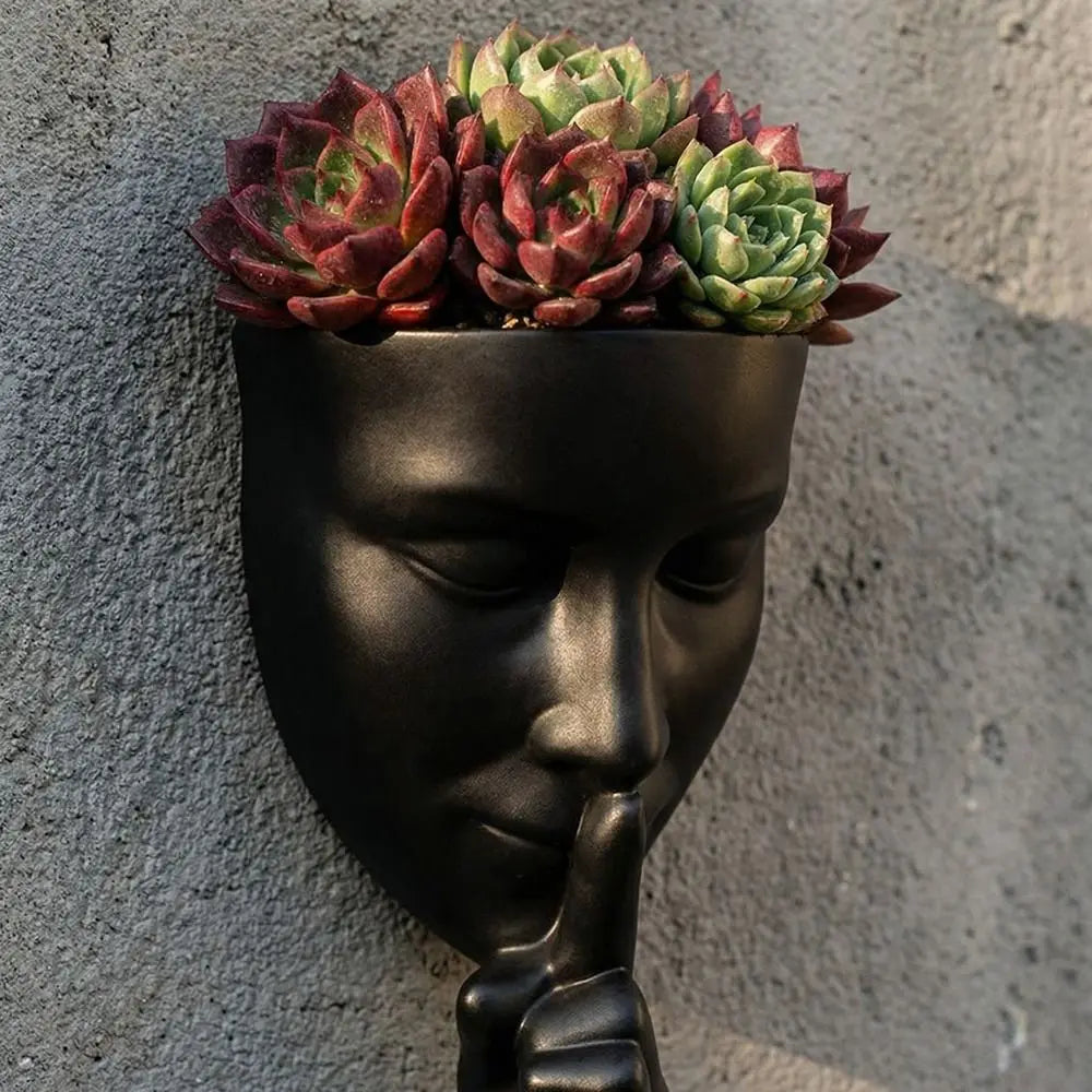 Cache plantes mural masque blanc beige noir texture granuleuse moderne sculptural adhésif succulente