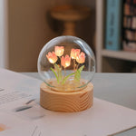 veilleuse nuit tulipes rose pâle feuilles vertes base bois transparent moderne