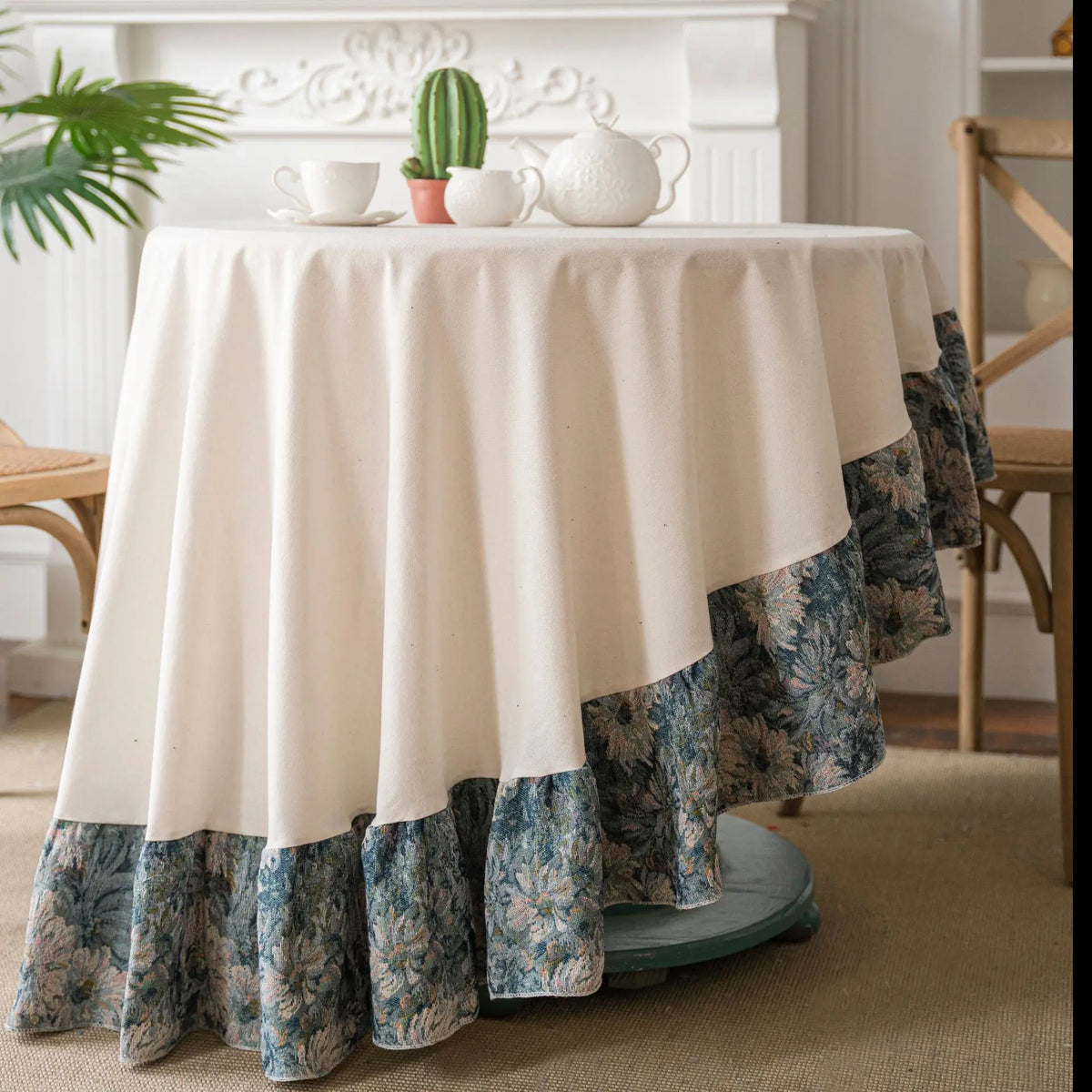 nappe table ronde jacquard floral couleurs vives blanc bleu rose vintage romantique polyester coton