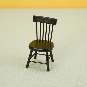 miniature table noire chaises rustiques assiettes nourriture marmite animal peluche traditionnelle deco jouet