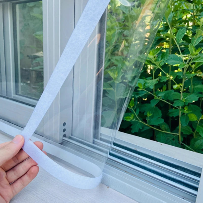 Comparaison avant/après installation du rideau thermique sur une fenêtre
