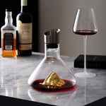 carafe vin transparente montagne dorée moderne 1,5 litre aérateur intégré