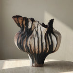 vase céramique abstrait artisanal rose vert orange marron bleu ondulé texturé sculptural