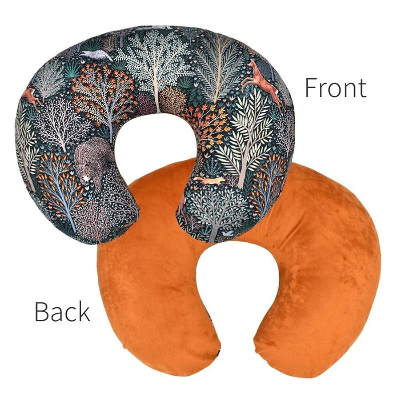 housse coussin allaitement bébé imprimé animal ours renard arbres feuilles moderne blanc unisexe ans