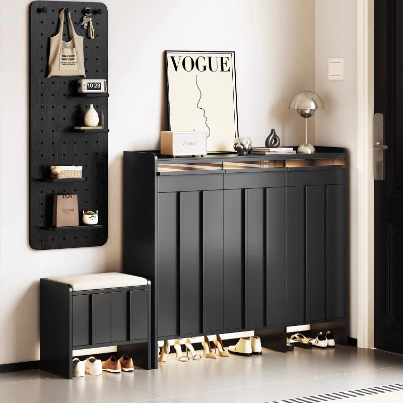 meuble entrée moderne noir panneaux verticaux lisses rangement tabouret coussin plaques mesure