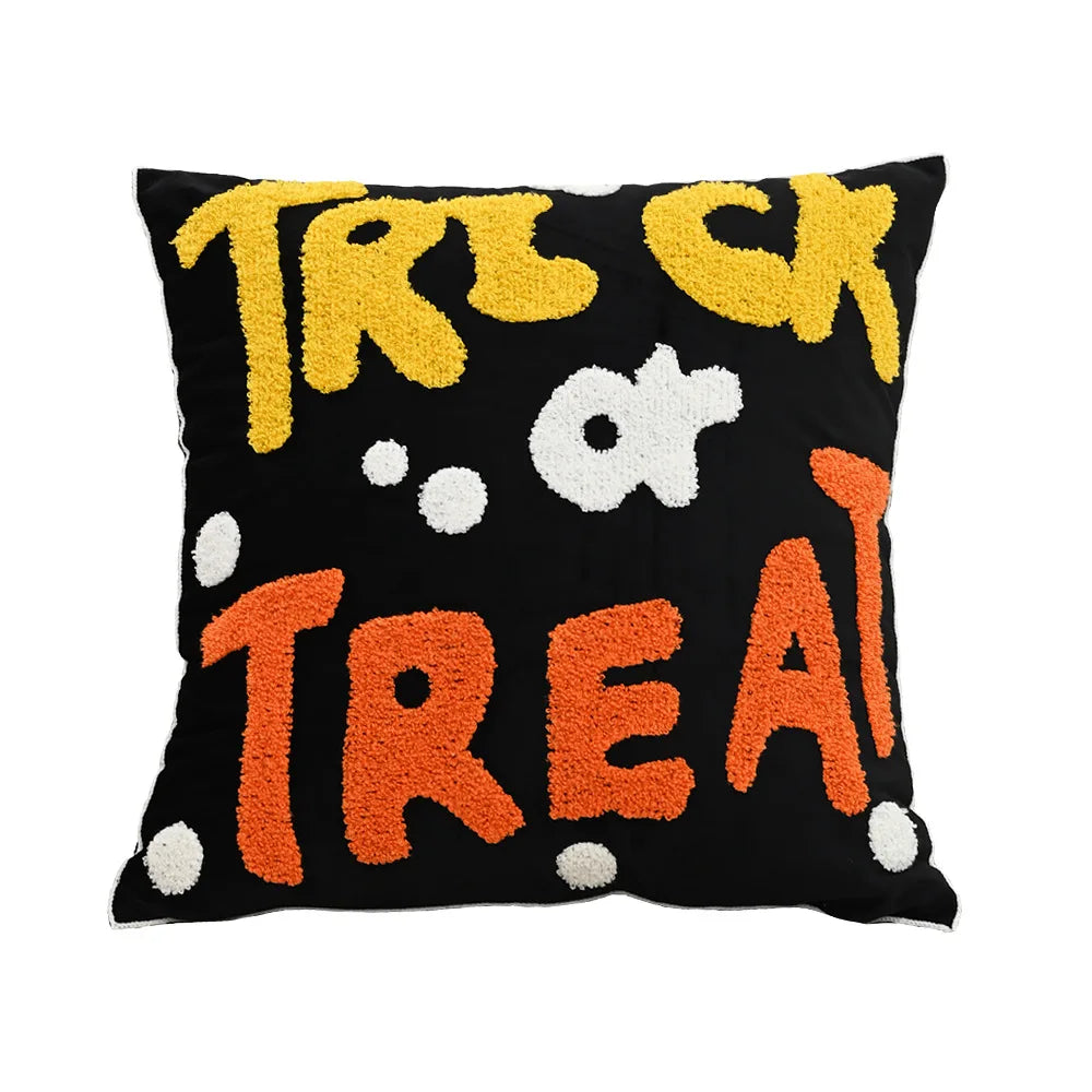 coussin halloween citrouille fantôme trick or treat orange noir décoration canapé maison festive jacquard