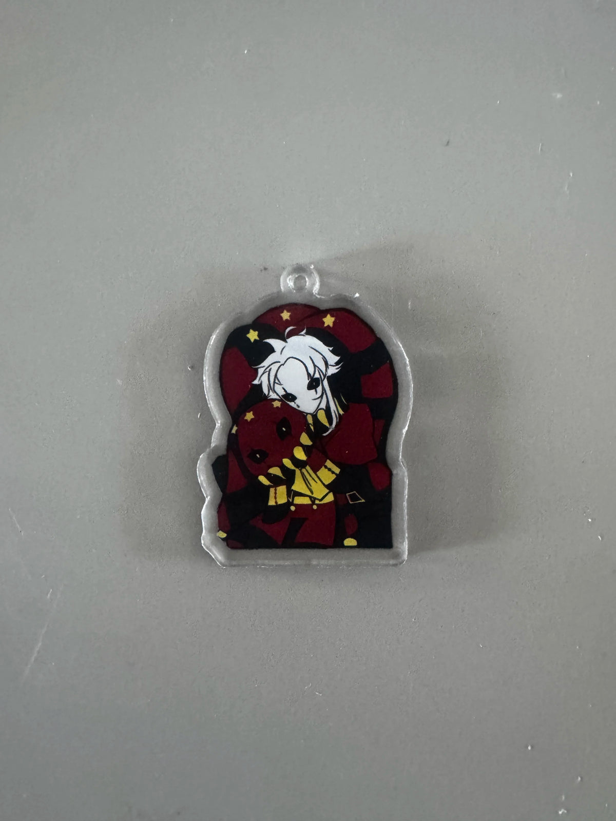 porte clés personnalisables figurines acryliques dessin animé couleurs variées motifs chibi clips