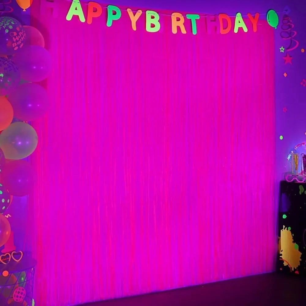 rideau festif franges lumineuses couleurs fluo jaune vert rose festive decoration anniversaire neon retro