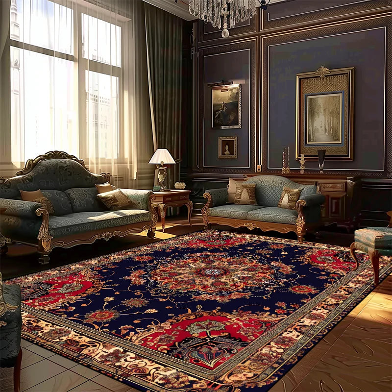 Un élégant salon victorien au décor somptueux avec des meubles sculptés, des rideaux sombres, un lustre en cristal et un magnifique tapis oriental aux couleurs vives qui apporte une touche chaleureuse et raffinée à l'ensemble.