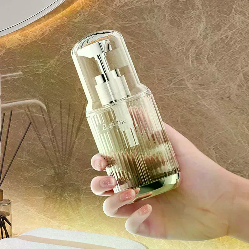 flacons cosmétiques transparents dorés rayures verticales moderne grande moyenne petite
