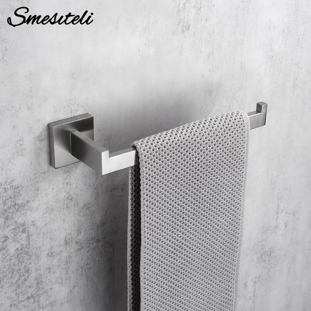 porte serviettes mural argenté acier inoxydable moderne salle bain vis