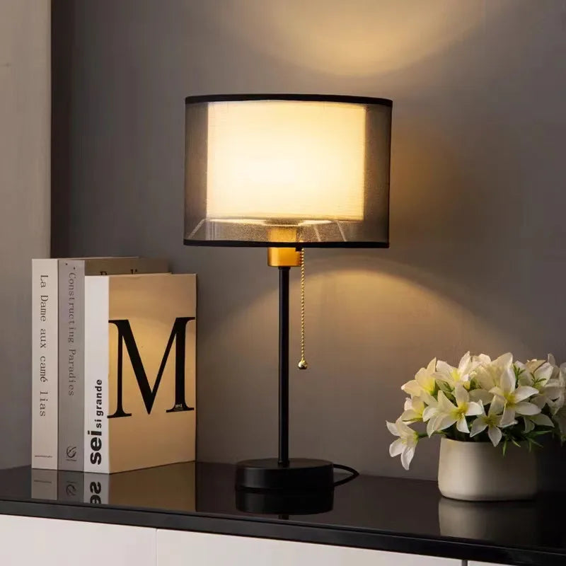 lampe table moderne noir doré tissu abat jour interrupteur led salon chambre