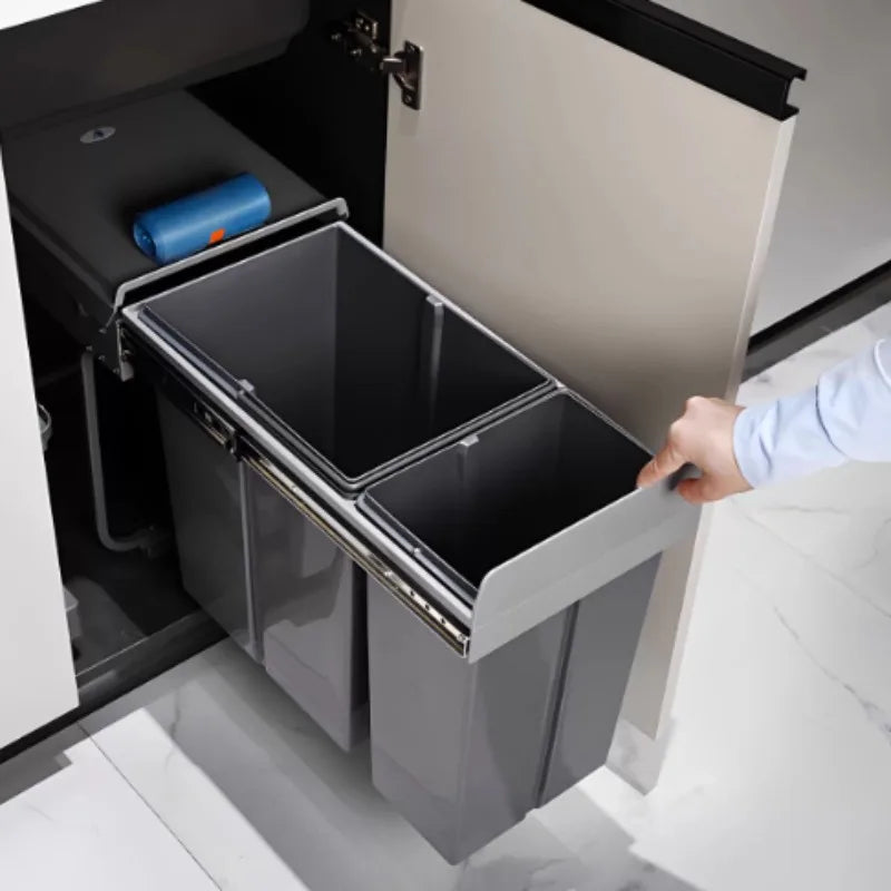 poubelles cuisine escamotables deux bacs gris moderne poignées couvercle amovible rails métalliques rangementintérieur