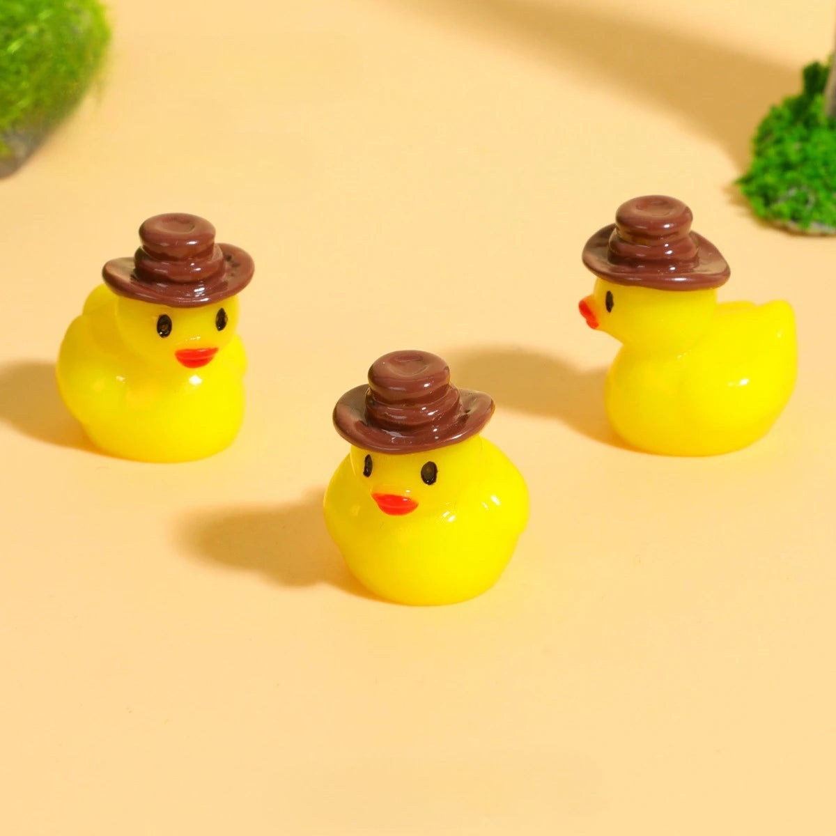 décoration extérieure canards jaunes chapeau cowboy résine animaux décor jardin féerique