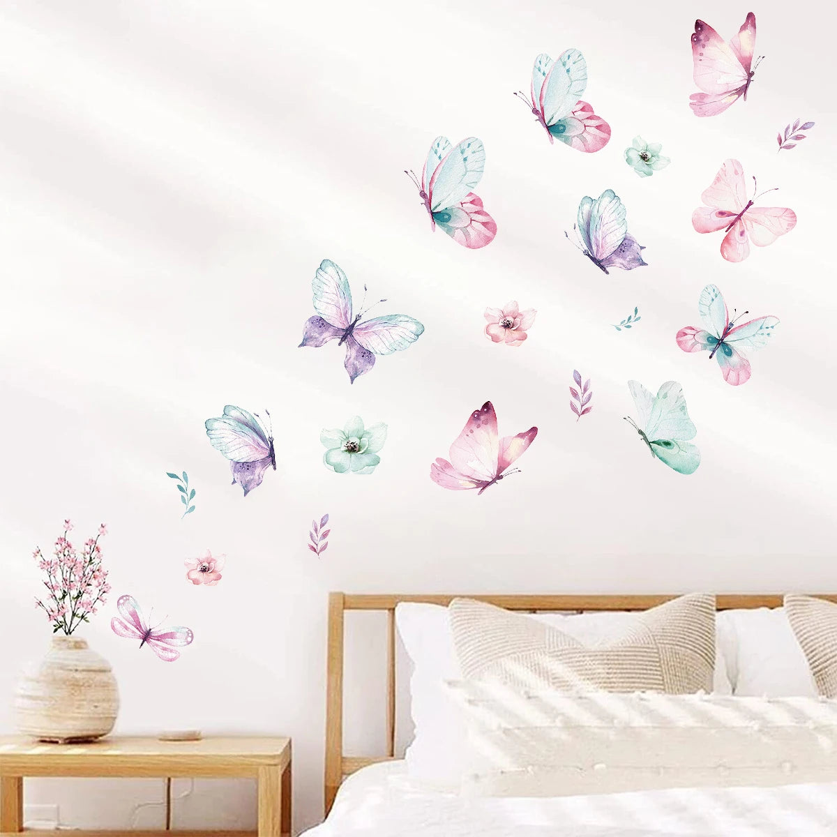 sticker mural papillons fleurs rose bleu vert adhésif réutilisable chambre enfant moderne artístico
