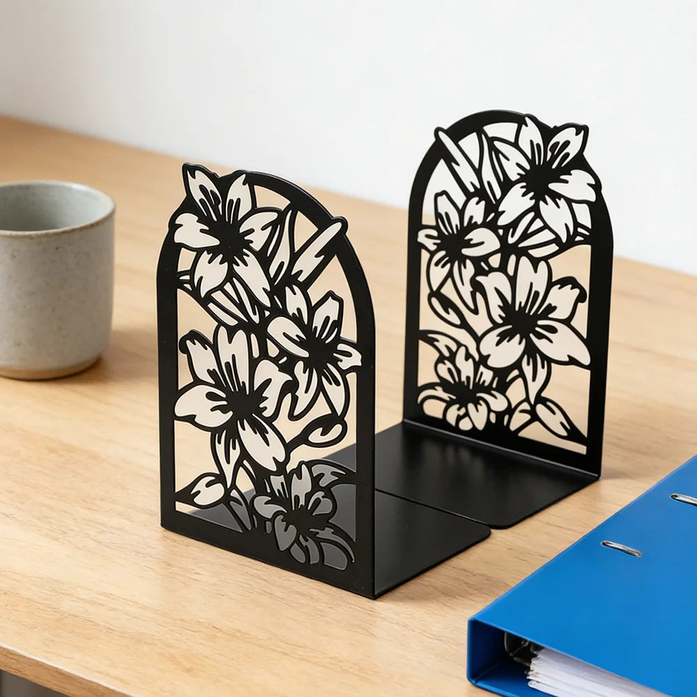 supports livres métal motif floral moderne décoration noir blanc fleurs