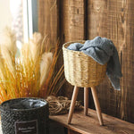 panier tressé pieds moderne rustique naturel bois clair plantation fleur décoration intérieure vintage autonome