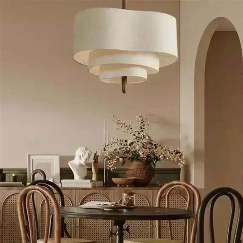 lampe suspendue tissu fini moderne beige clair salon chambre restaurant lumière