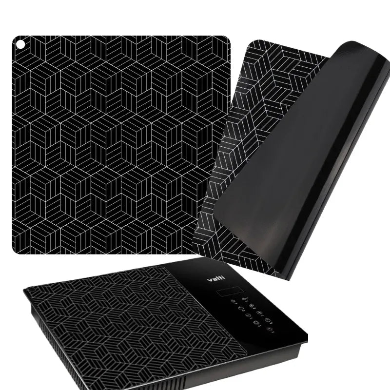 tapis cuisson induction silicone noir blanc motif géométrique moderne protège plaque respectueux environnement