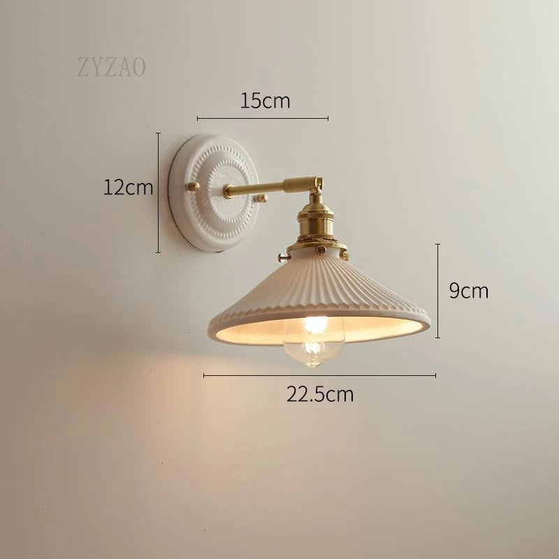 lampe murale classique blanc doré rayures verticales douille vis fixée ampoule câble moderne chambre