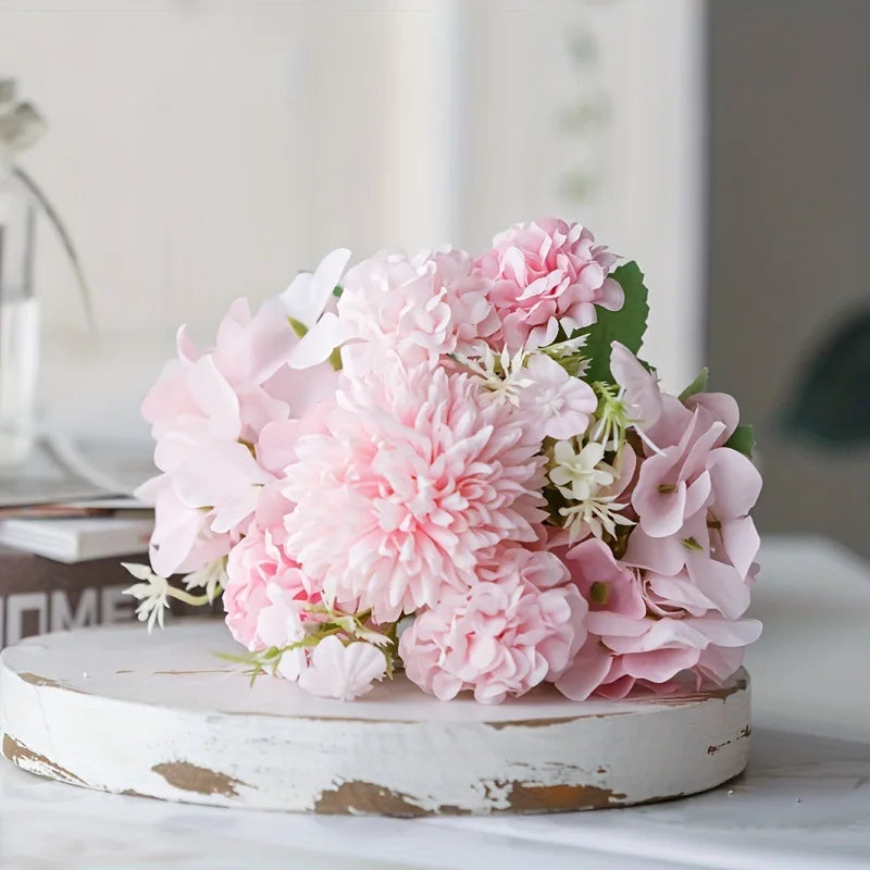 bouquets fleurs artificielles bleu rose blanc vases texturés motifs floraux rustique champêtreintérieur decoration