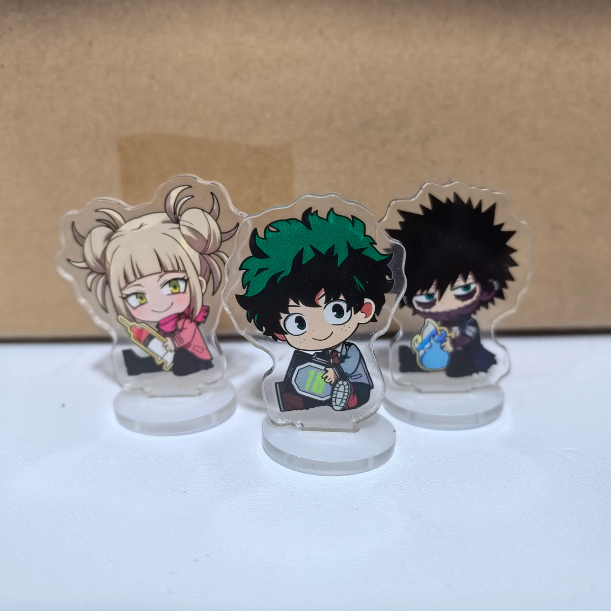 porte clés figurines acryliques transparentes personnages animés cartoon support rond my hero academia