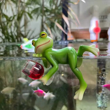 figurine grenouille verte verre vin bouteille cocktail extérieur intérieur décoration humoristique réaliste